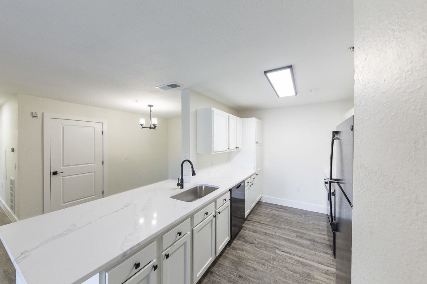 Addison Landing Image 17