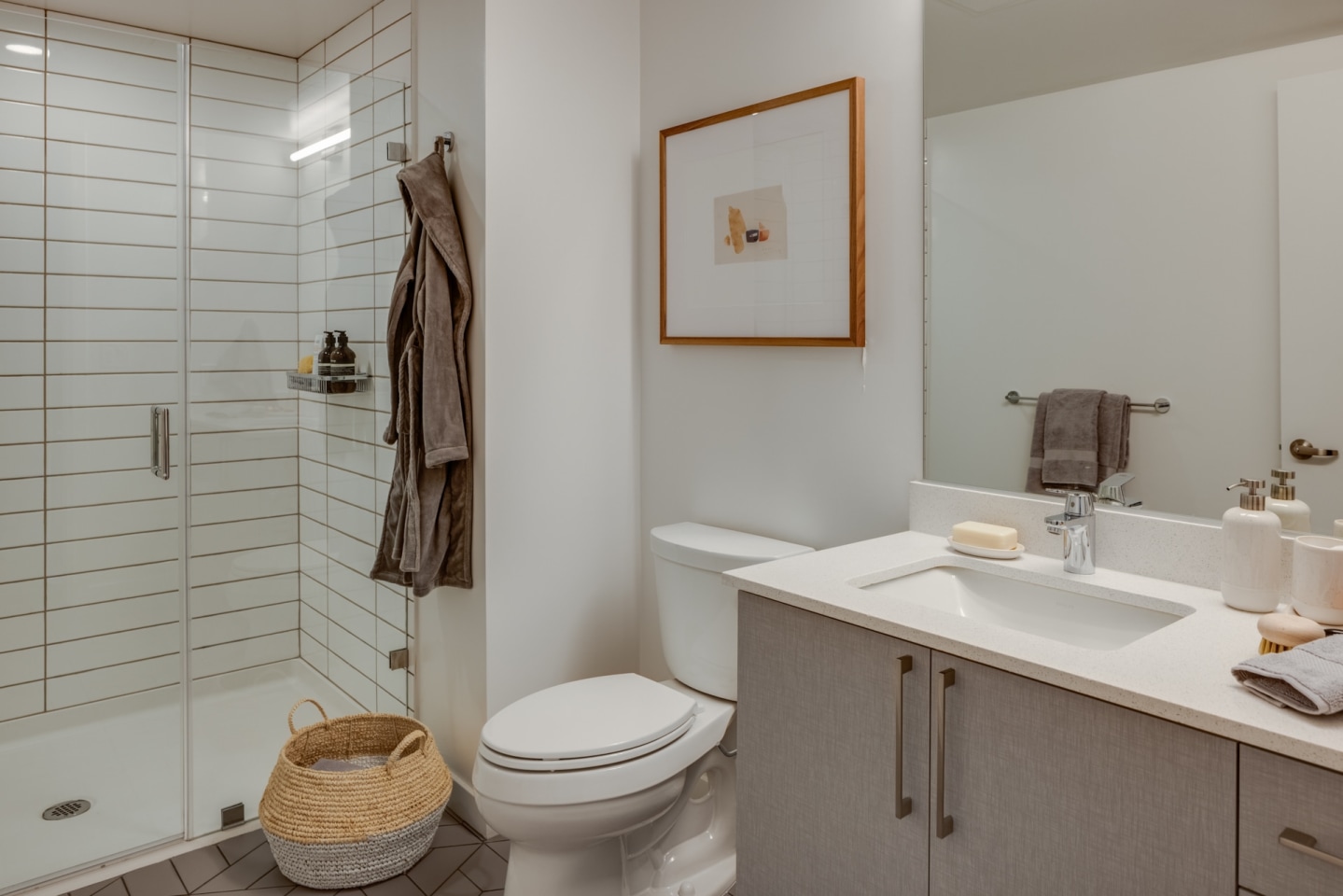 1717 Webster Image 22