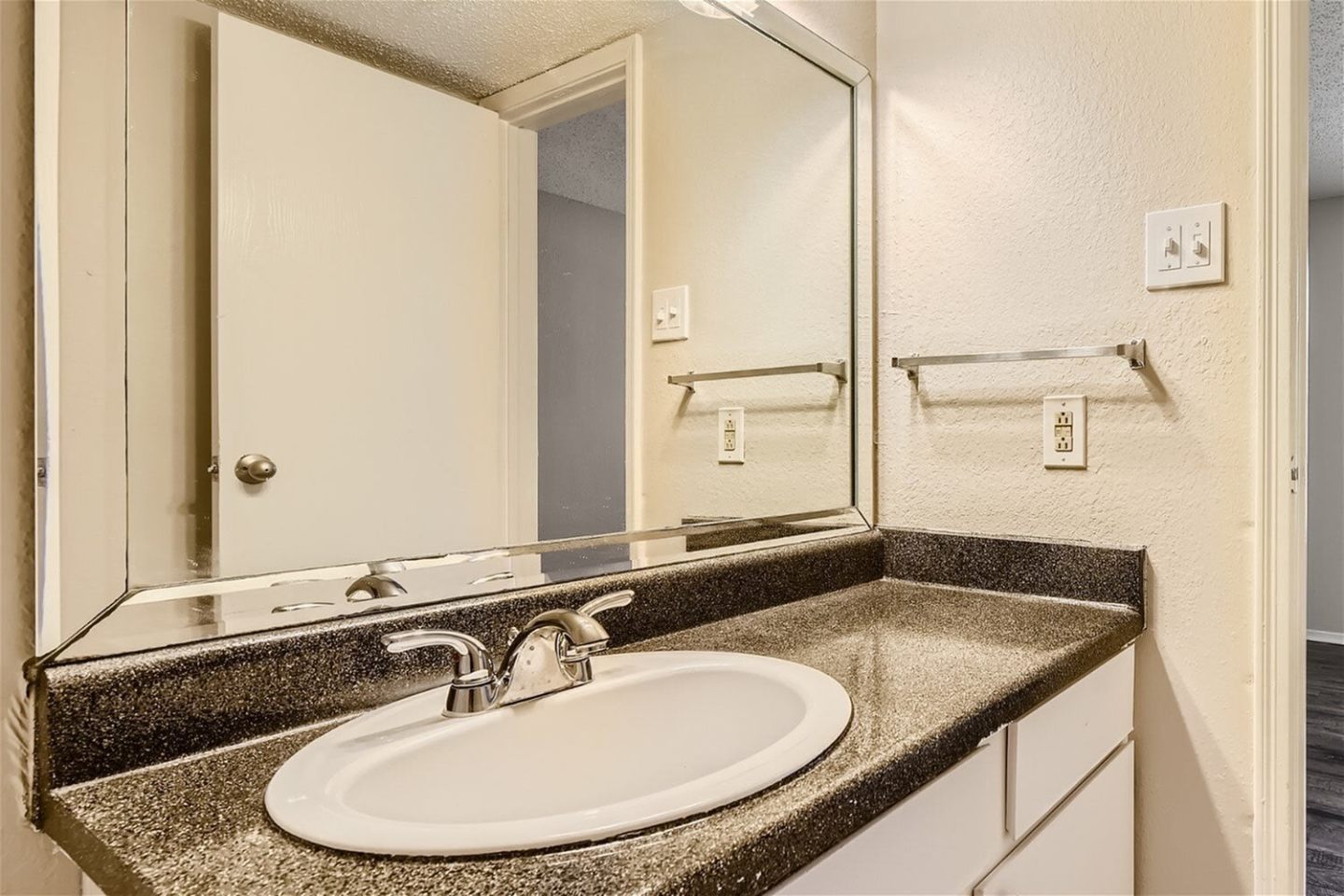 Rise Spring Pointe Image 104