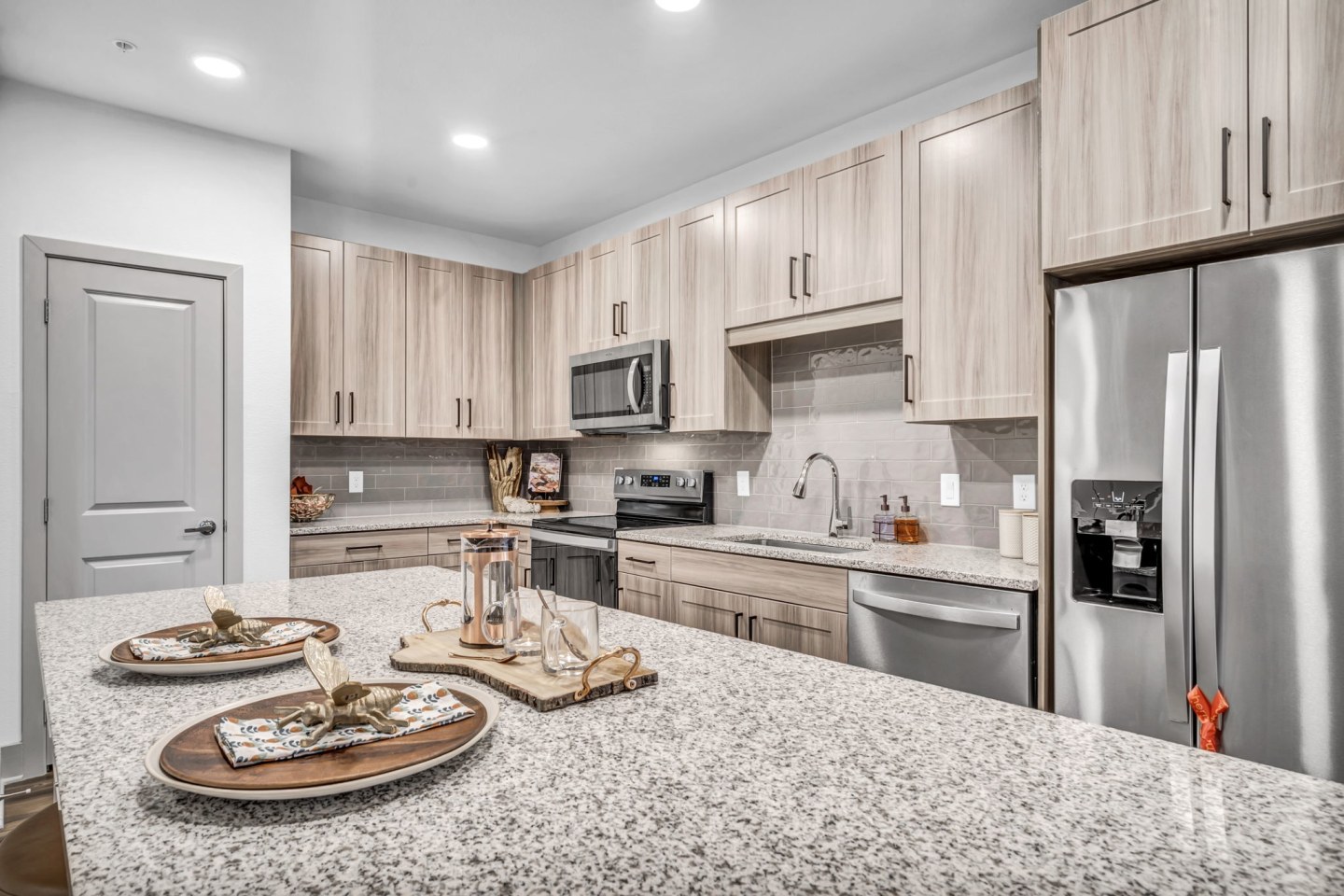 Axis Grand Crossing Image 35