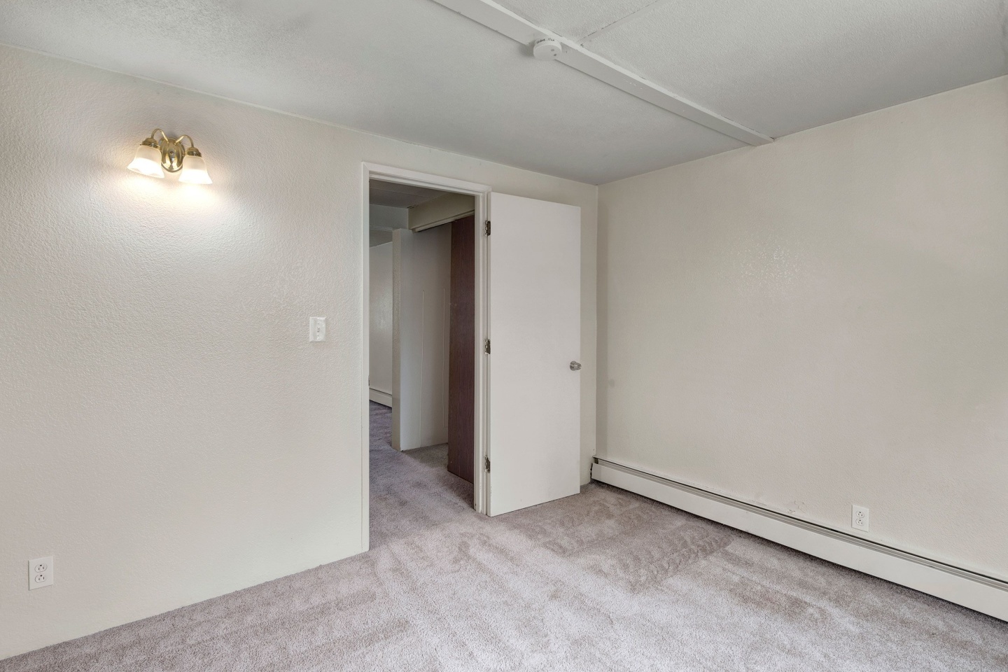 College View Image 6