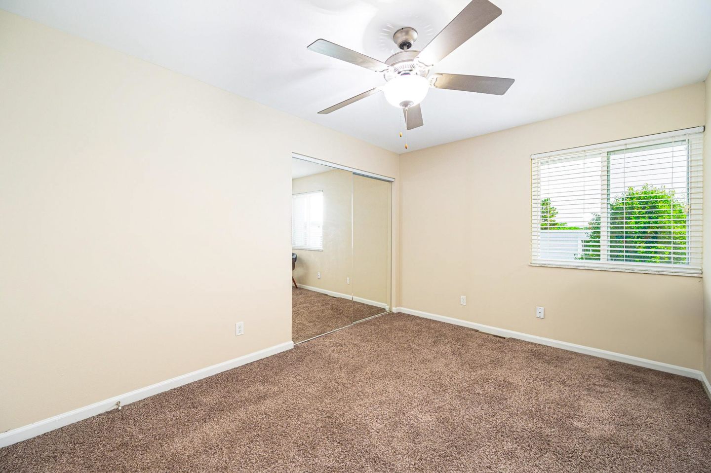 Sonnenblick Apartments Image 12