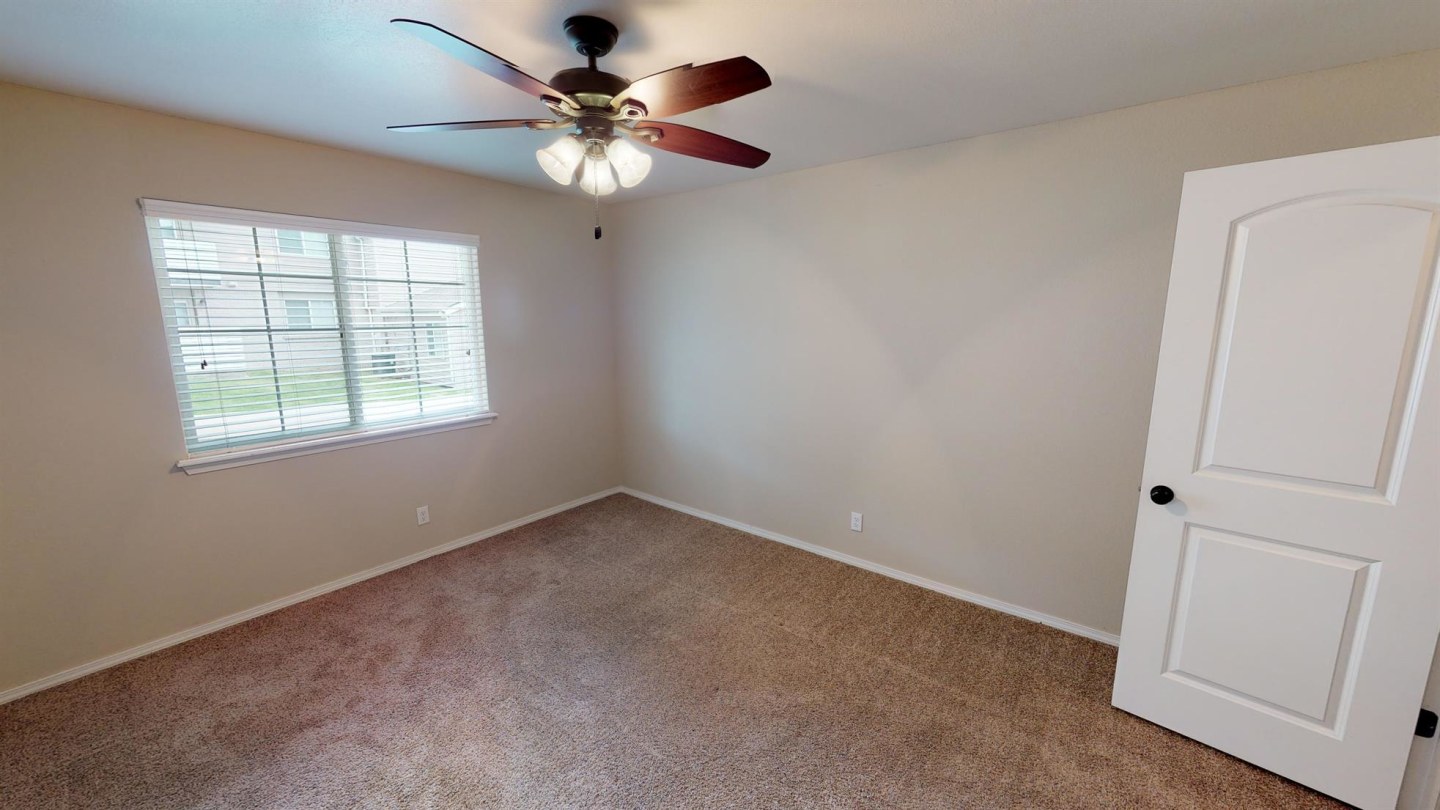 Metro Plex Apartments Image 9