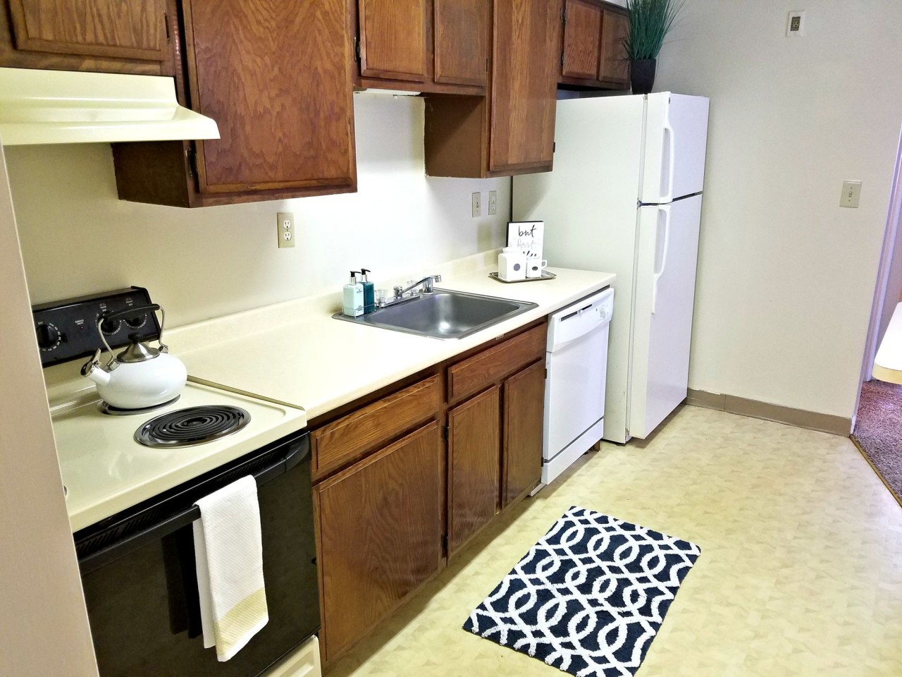 Parkside & Parkwood Apartments Image 7