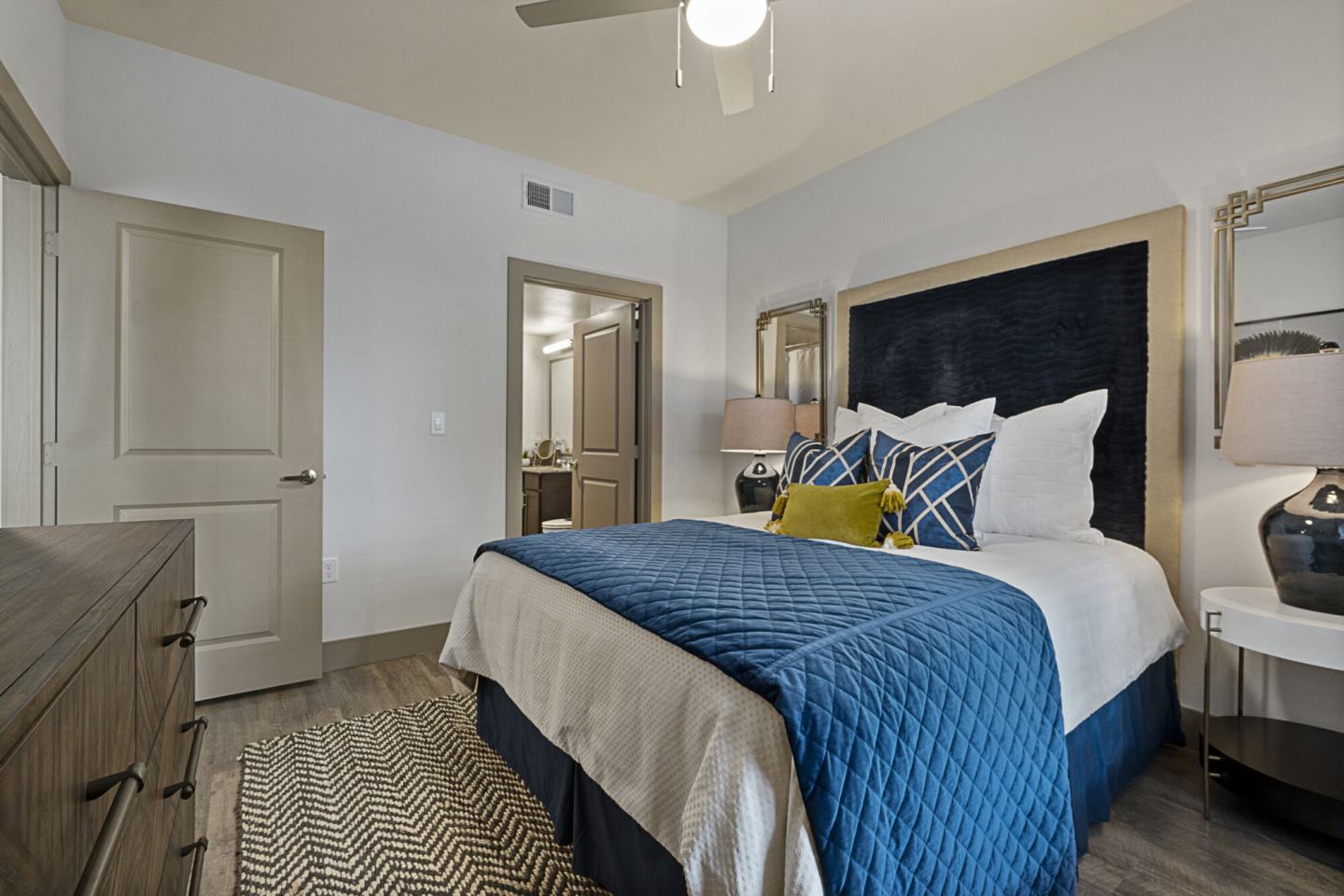 Tower Bay Lofts Image 7