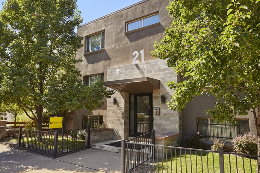 21 Logan Image 9