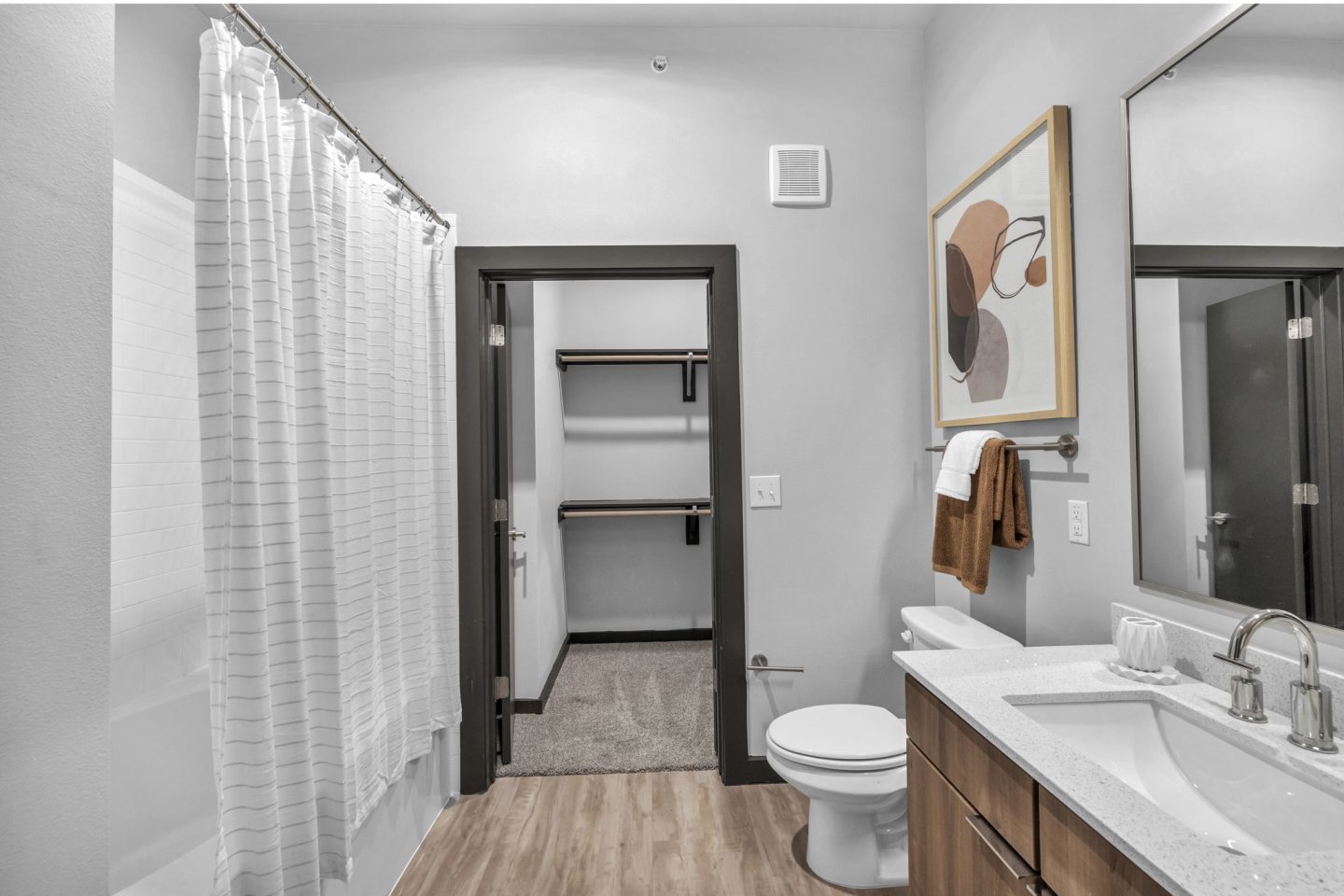 The Brick and Mortar District Apartments Image 39
