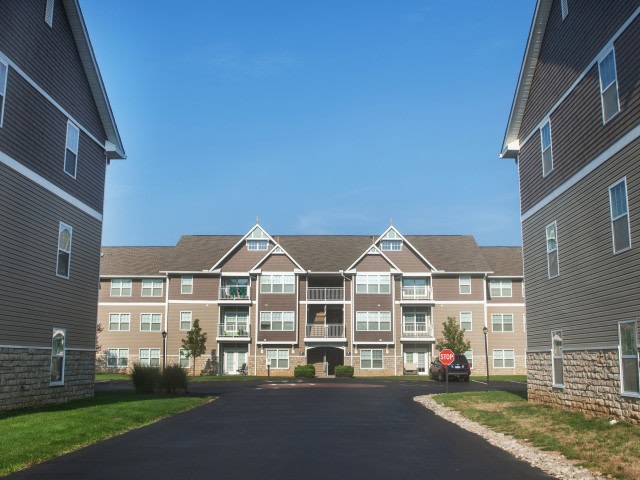 Water's Bend Apartments Image 2