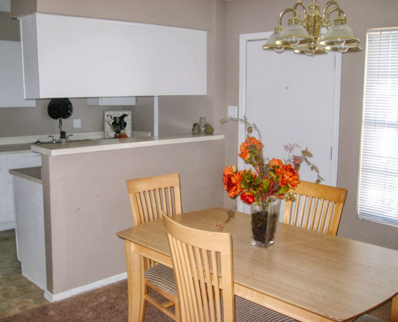 Carlyle Crossing Image 10