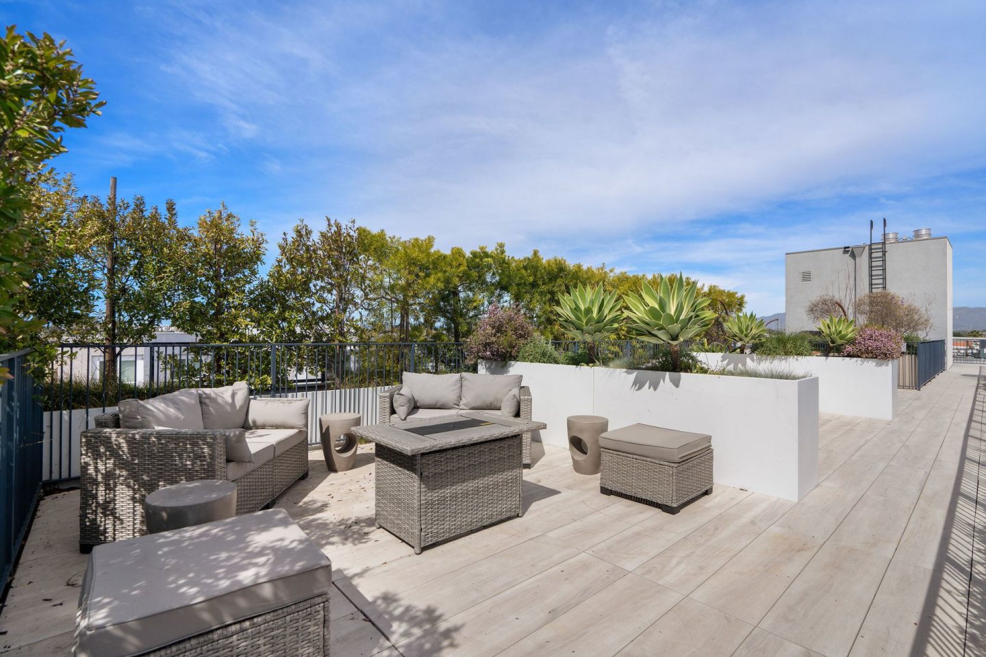 5550 Bonner LLC Image 35