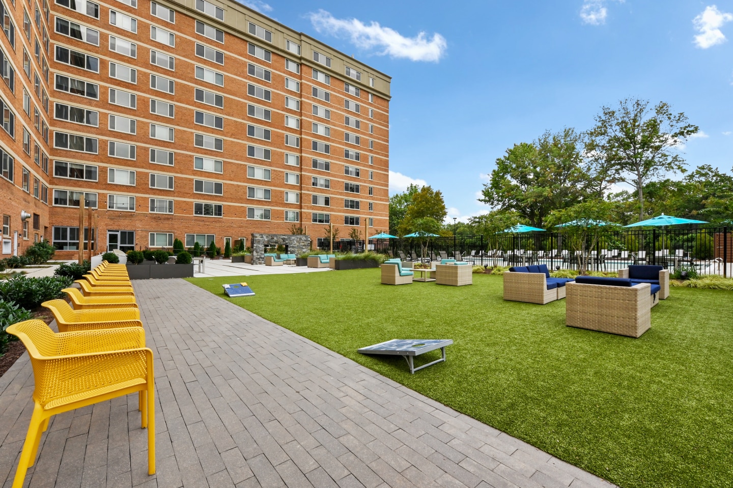 Potomac Towers Image 13