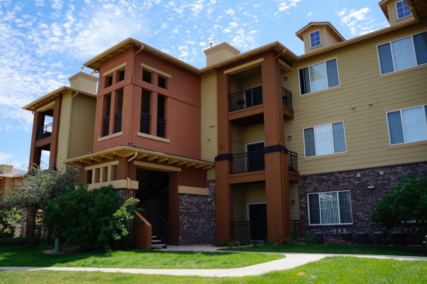 Stone Canyon Apartments Image 1