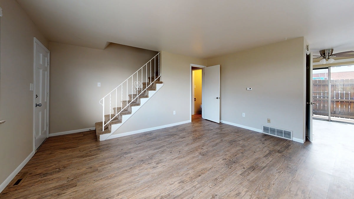 Applewood Gables Townhomes Image 26