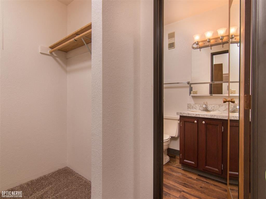 The Outlook Apartments Image 10