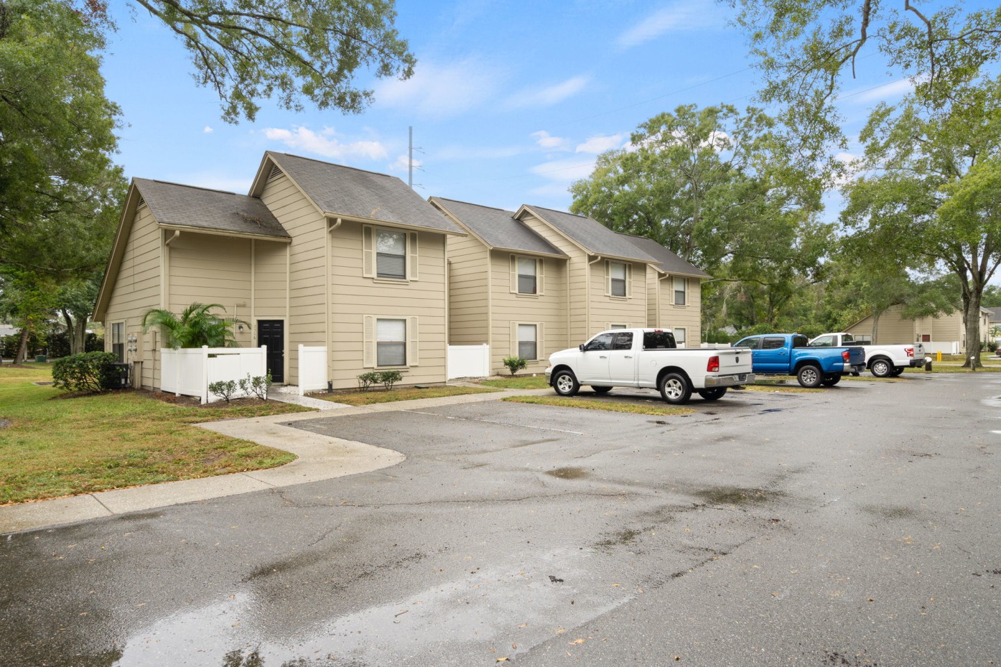 Diamond Oaks Villas Image 13