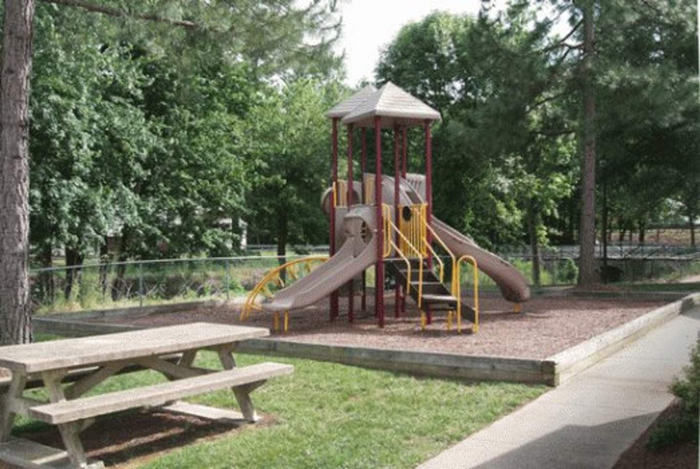 The Townes at Jones Run Image 14