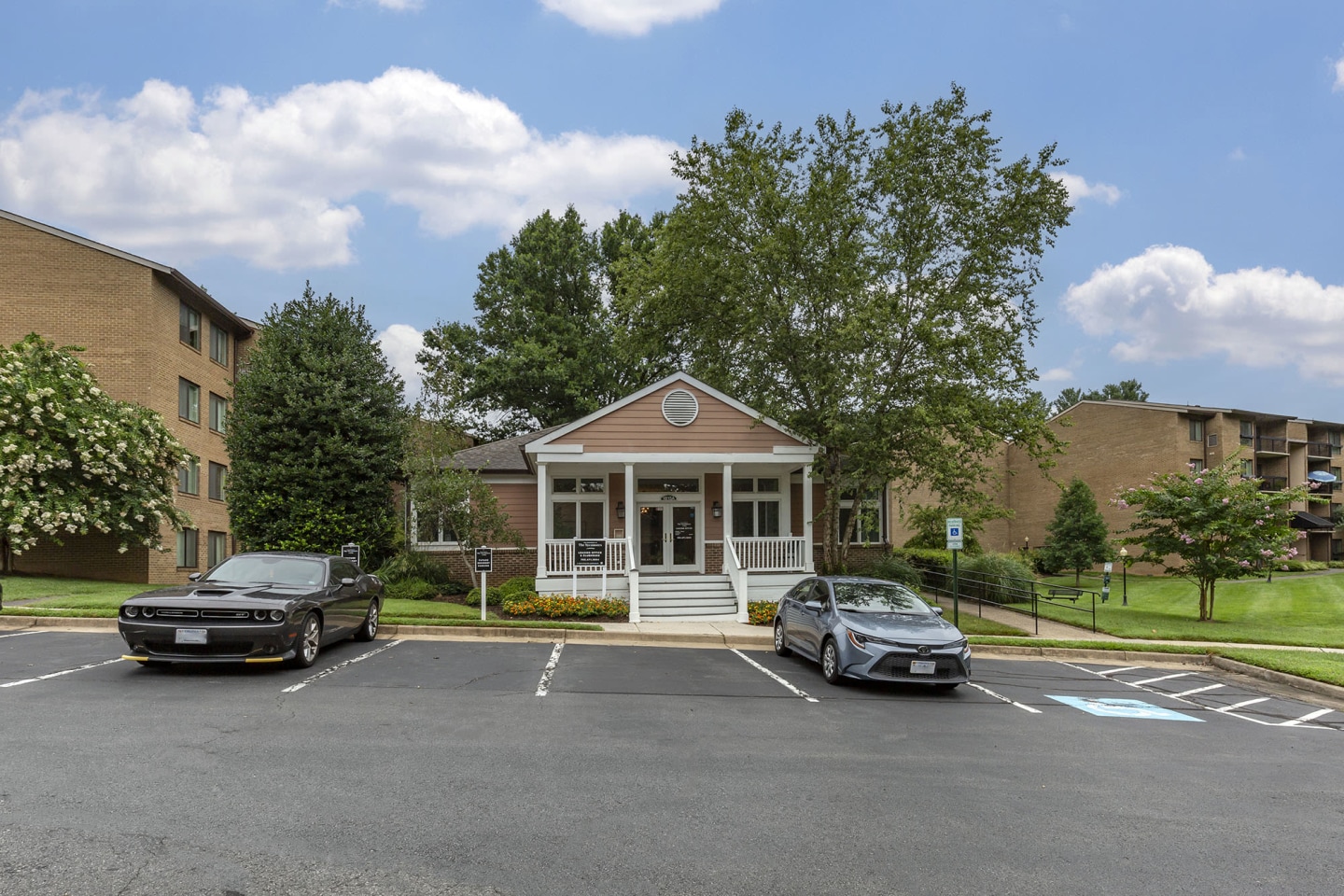 The Apartments at The Sycamores Image 17