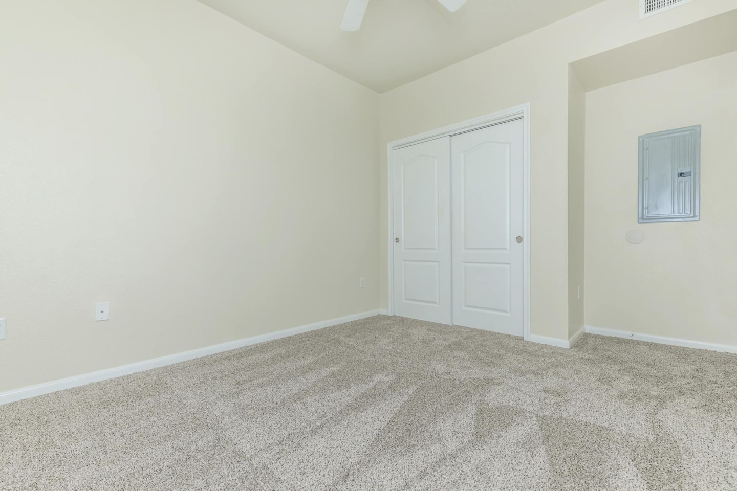 Affordable Housing - Cypress Creek on Jason Avenue Image 8