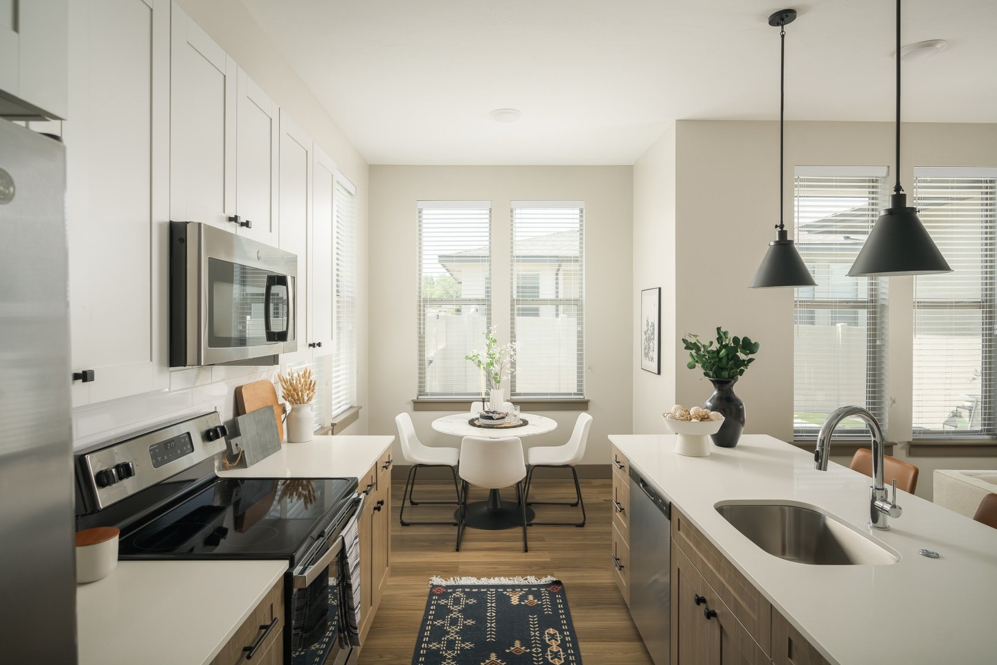Modern Craftsman at Ten Mile Image 17