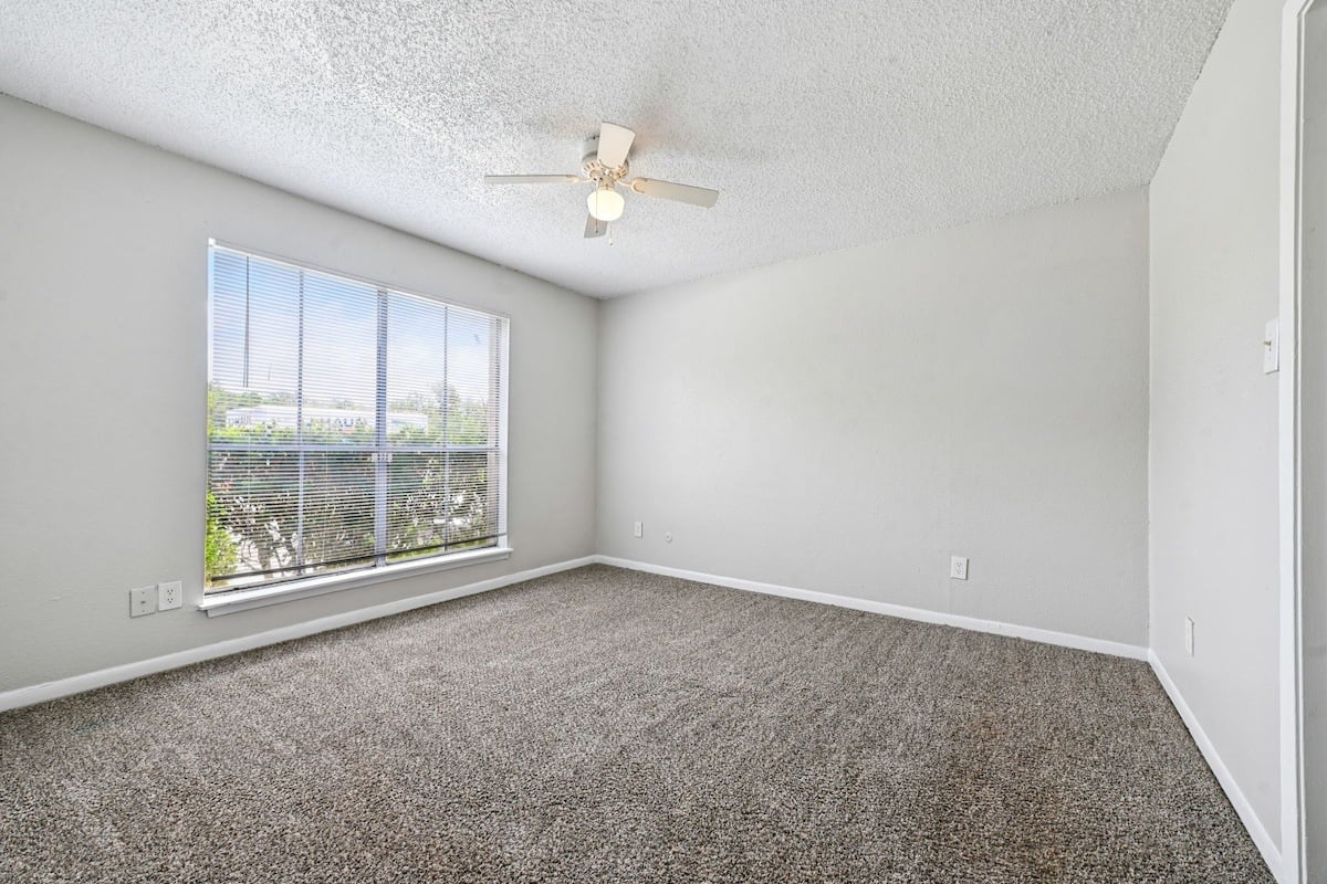 Pine Creek Apartments Image 17