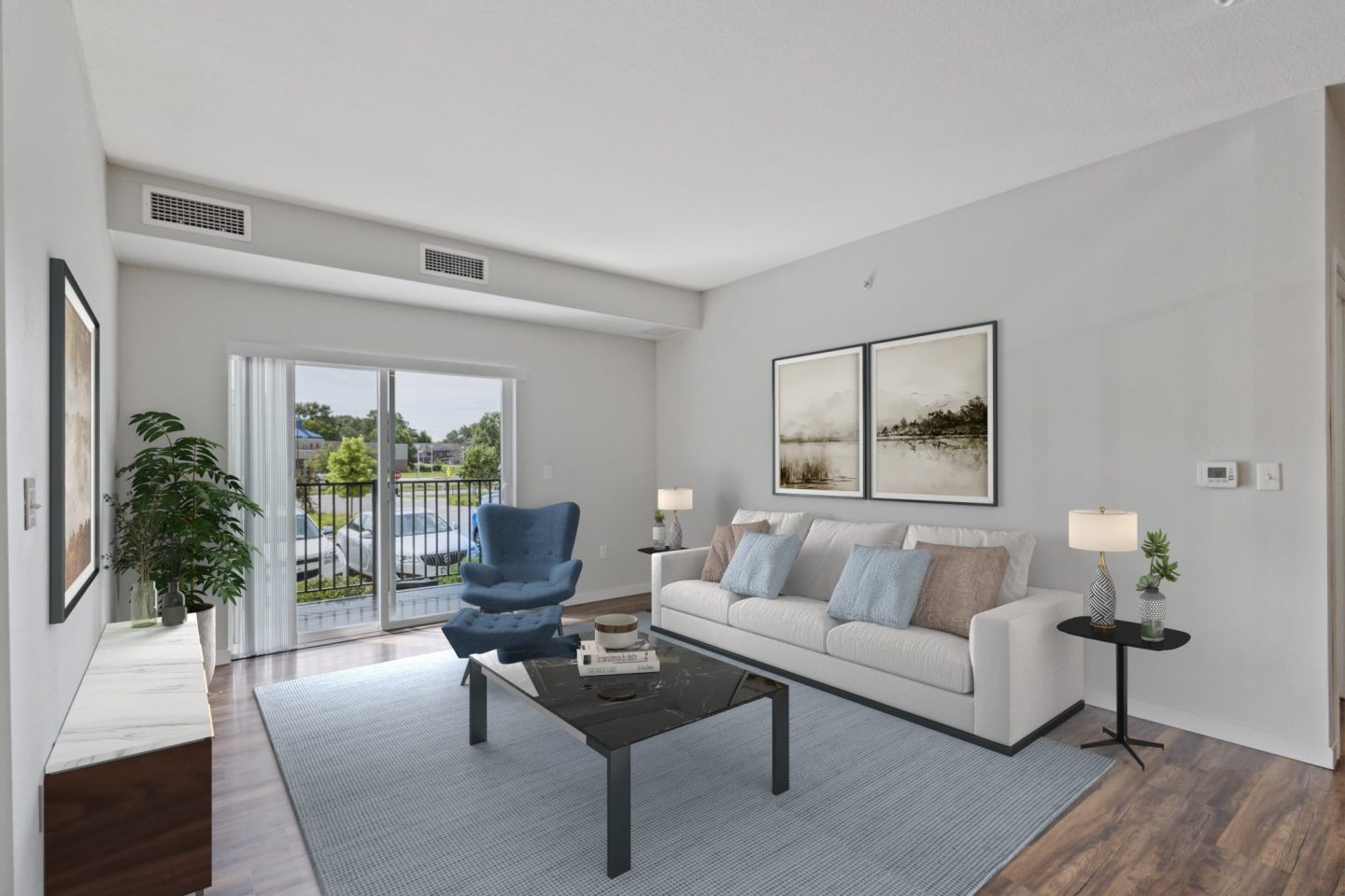 East Gate Apartments Image 8