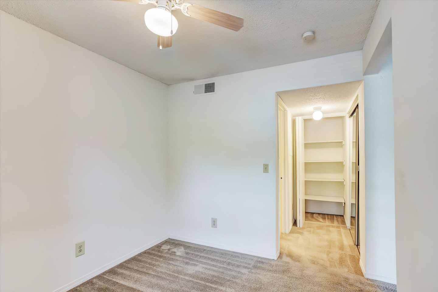 Dylan Apartments Image 64