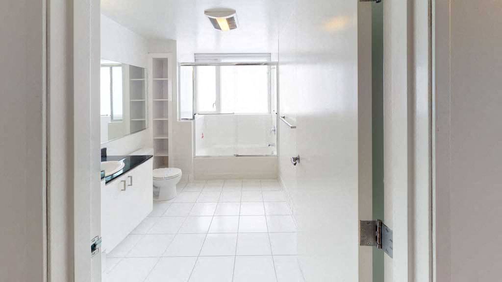 1188 Mission Image 16