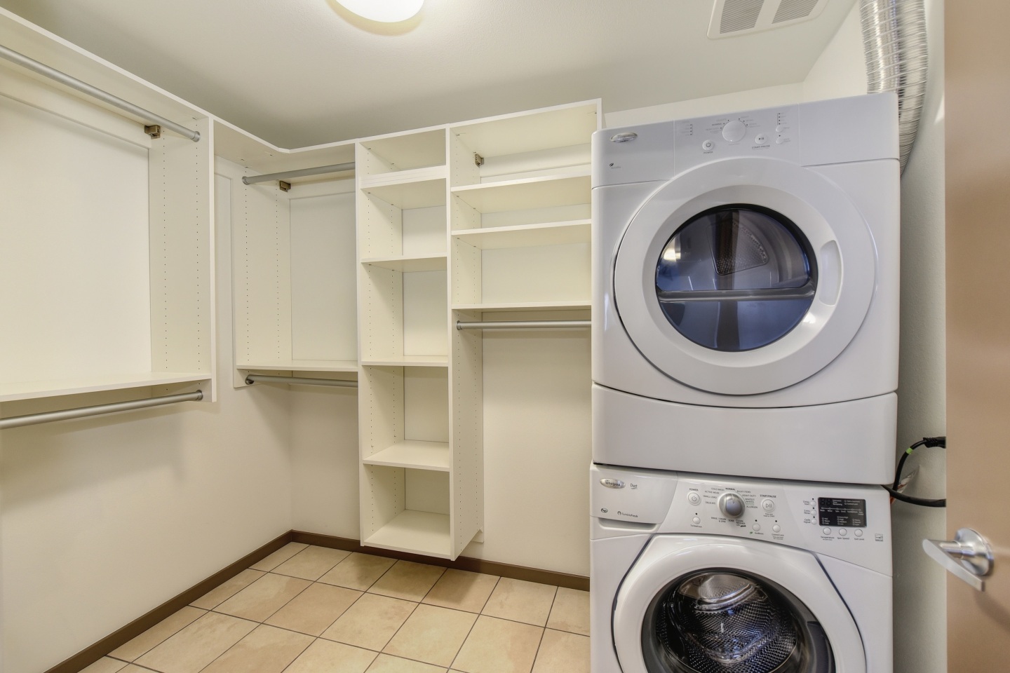 Rivet Apartment Homes Image 39