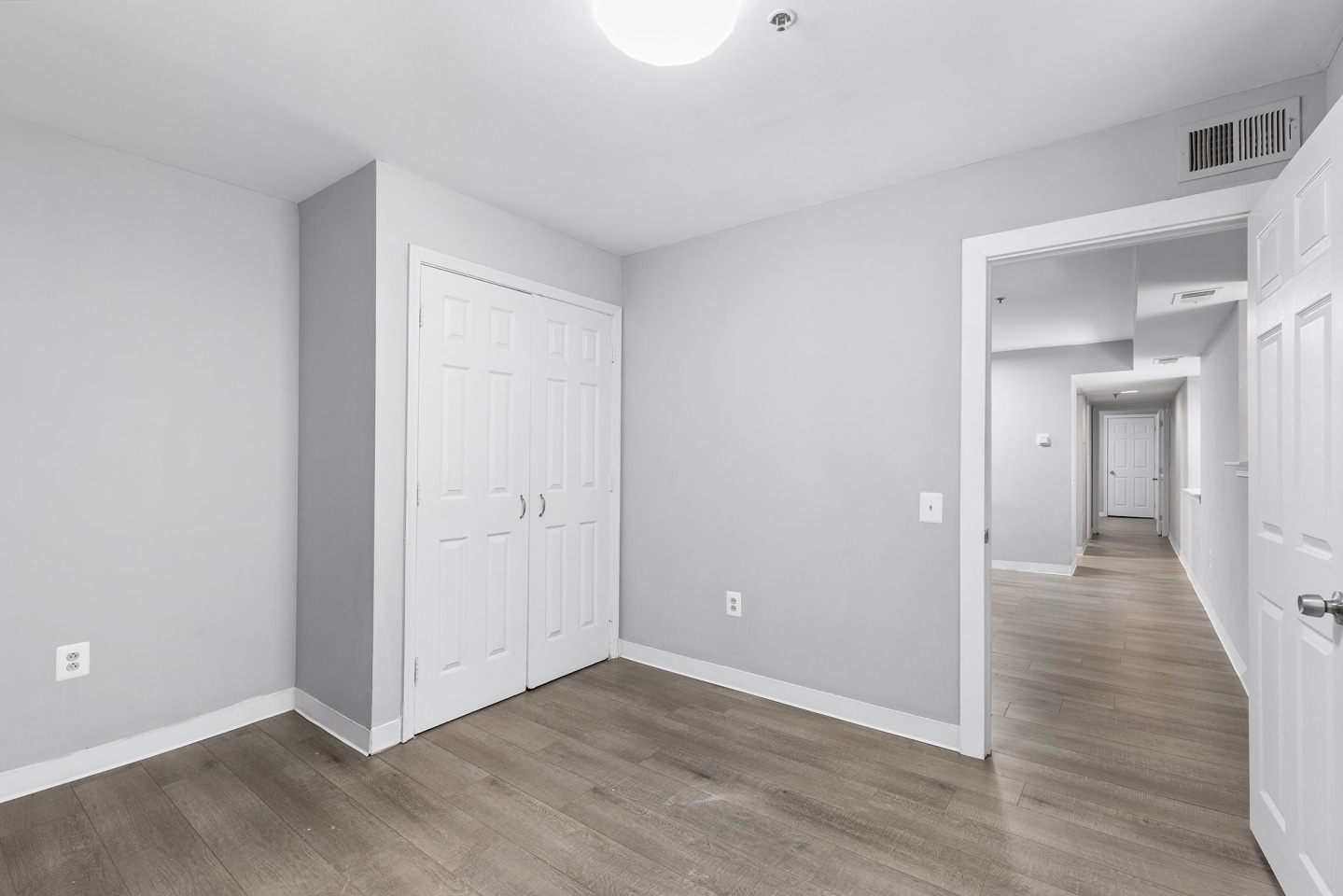 Edgewood Apartments Image 19