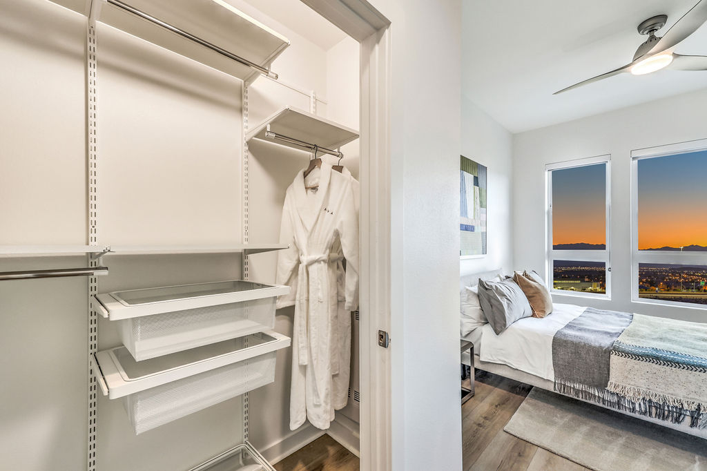 Ariva Luxury Residences Image 68