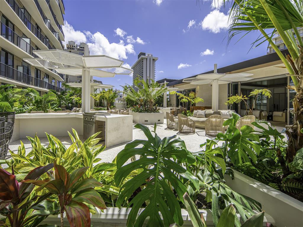 Lilia Waikiki Image 10