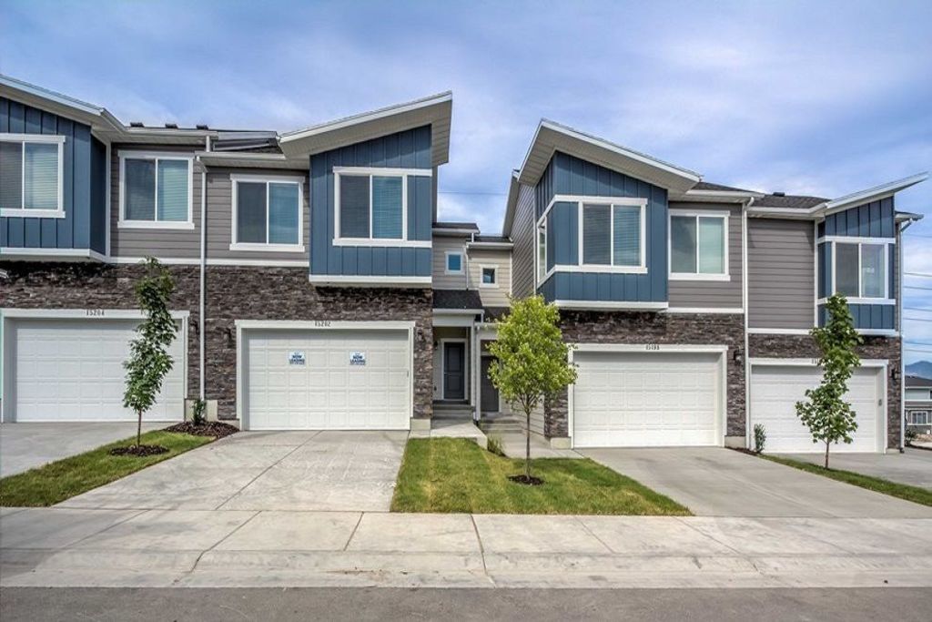 Rockwell Village Image 22