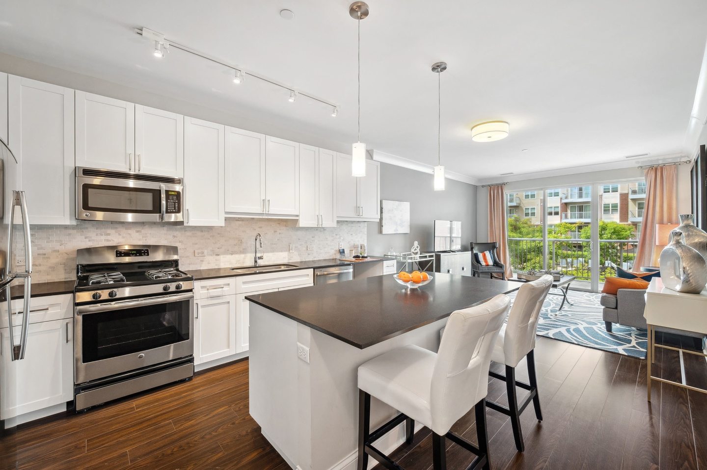 AMLI Deerfield Image 5