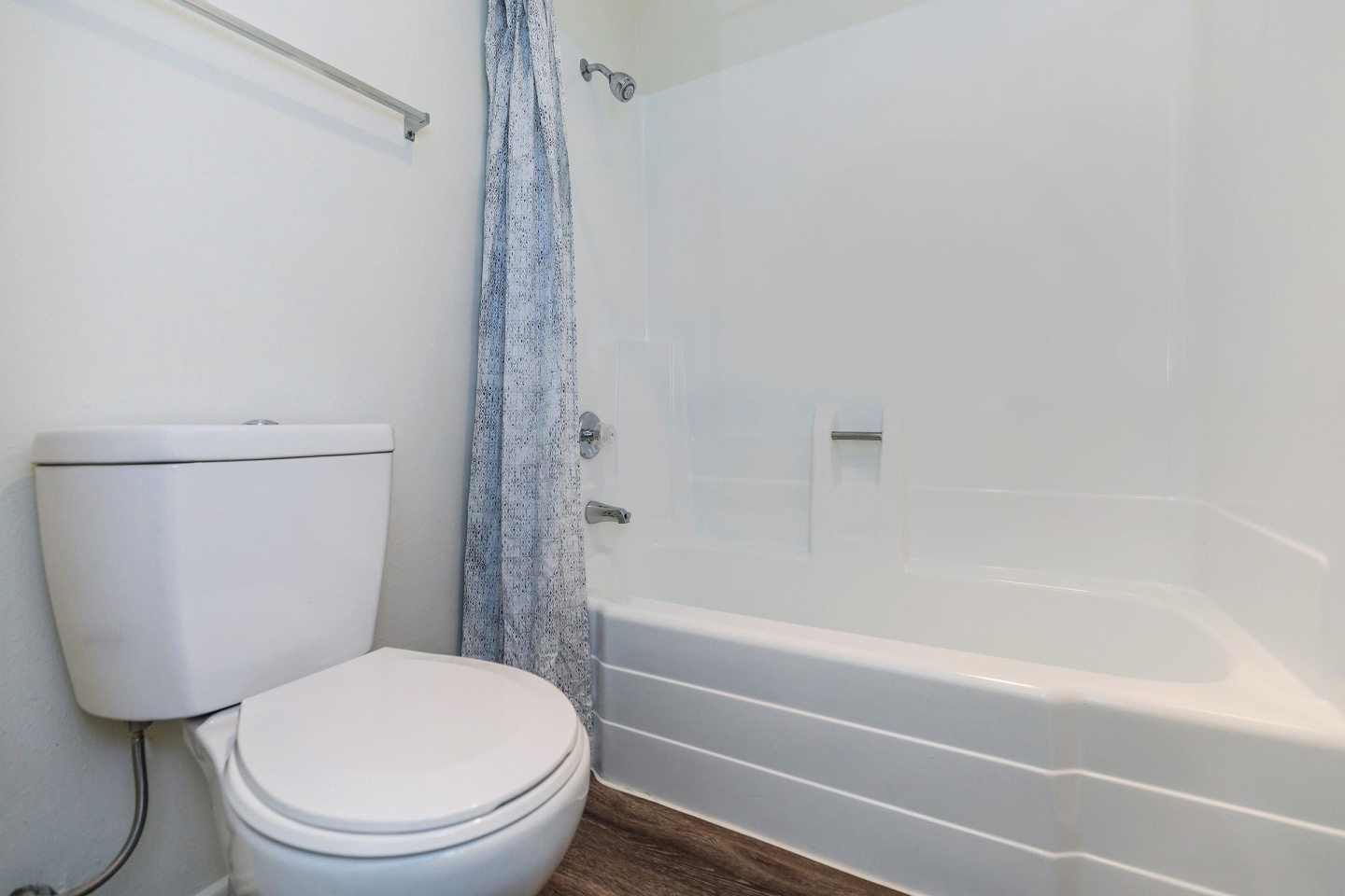 Country Hills Apartment Homes Image 36
