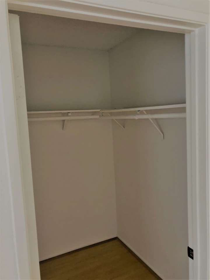 243 S Rampart Blvd Image 4