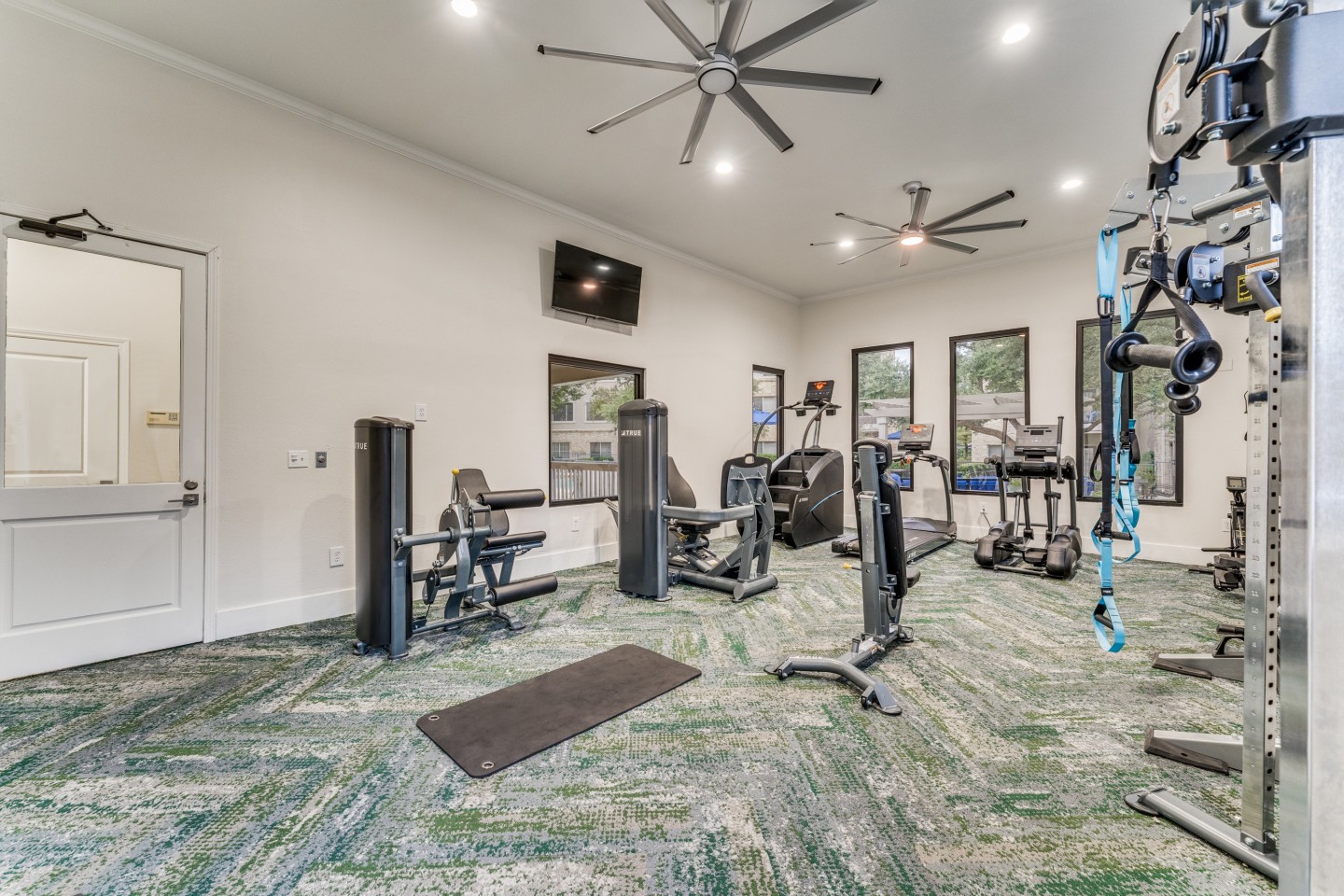Parkside Crossing Apartments Image 19