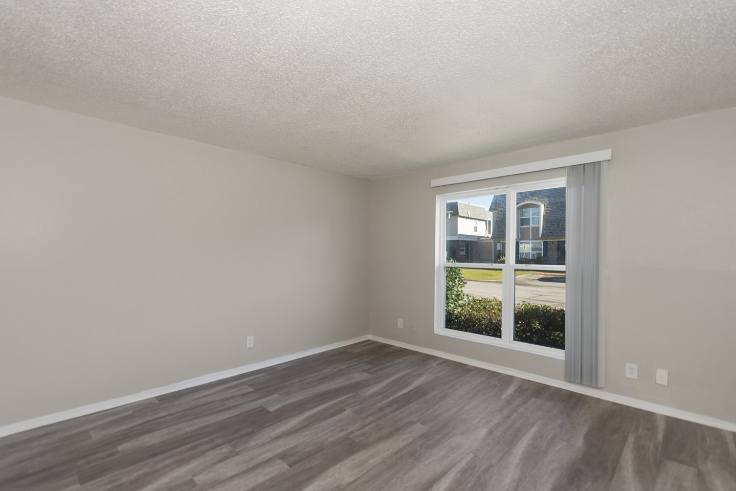 Ravenwood Apartments Image 11