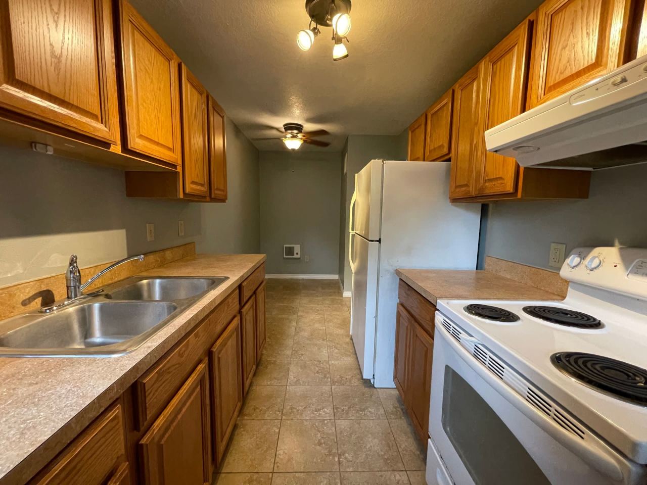 Lake Eola Heights Apartments Image 18