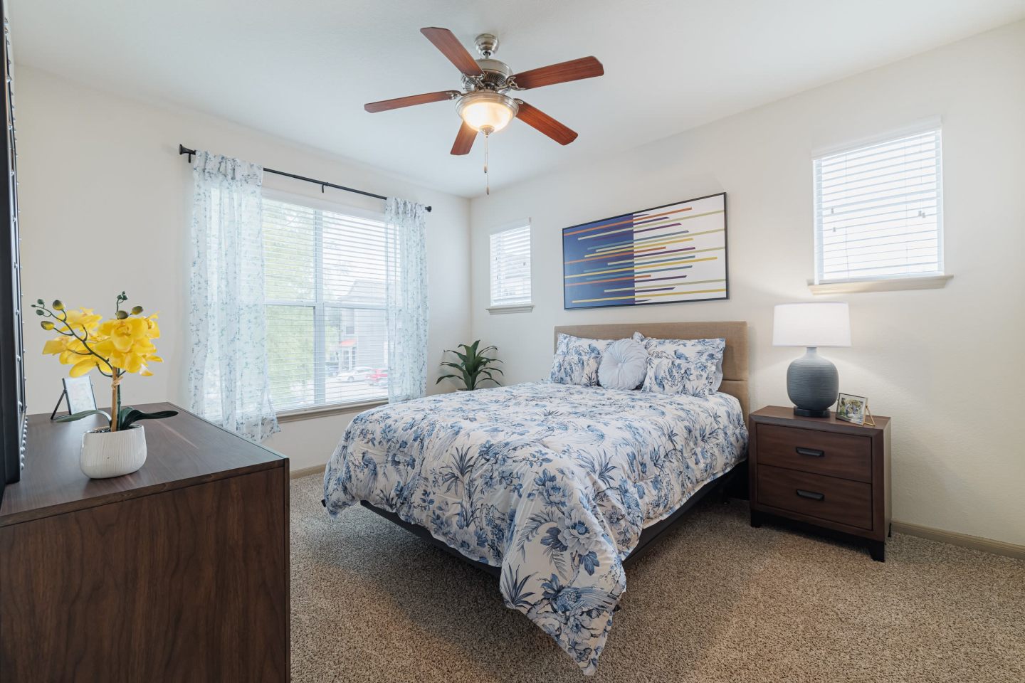 The Retreat at Stafford Apartments Image 11