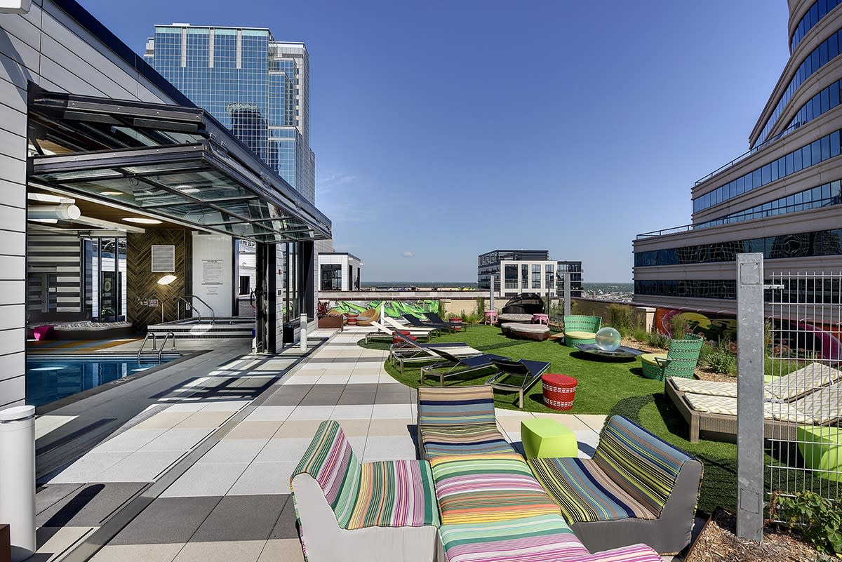 Soo Line Building City Apartments Image 27