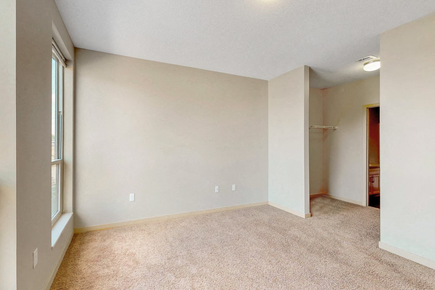 L14 Flats Image 71