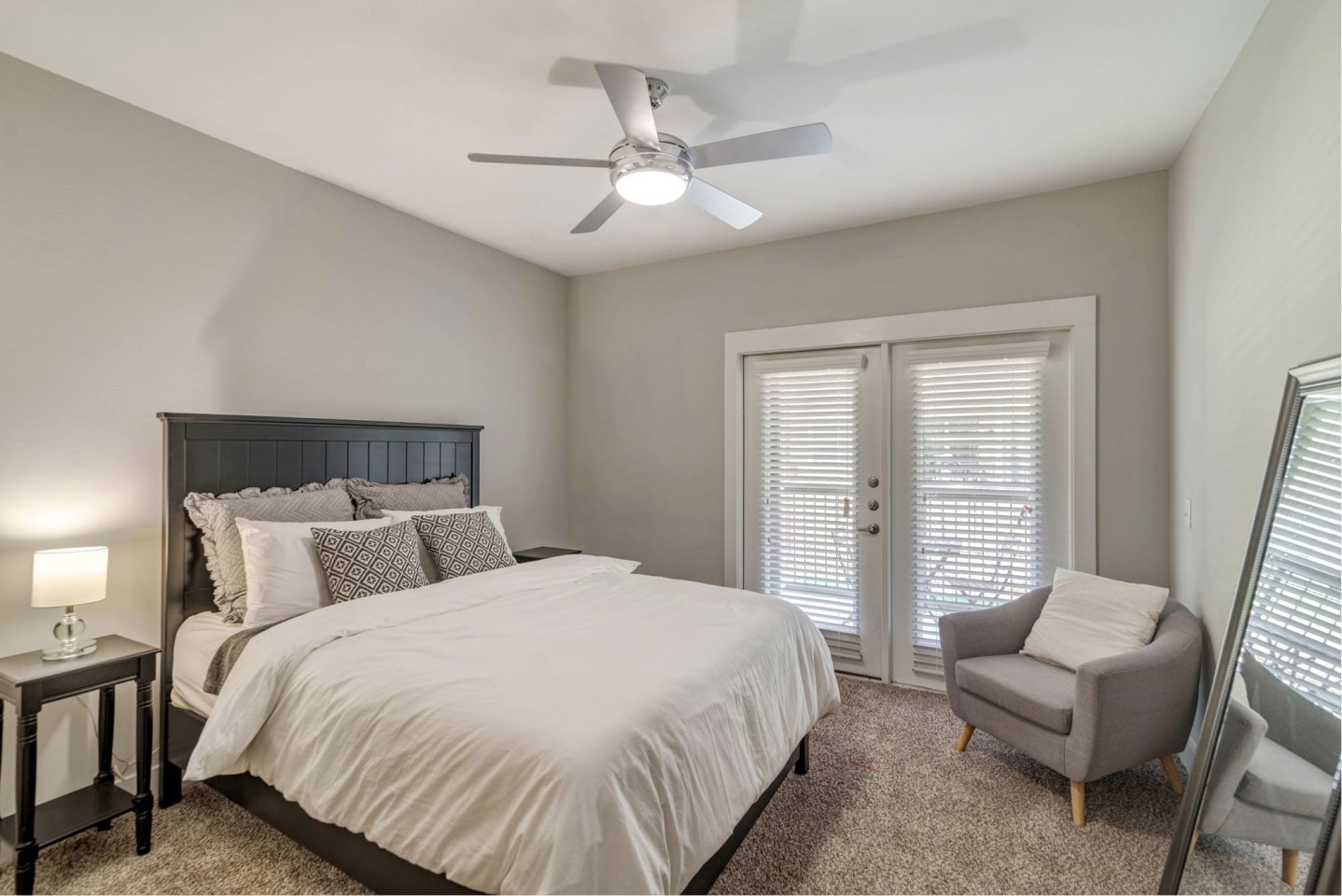 Regal Parc Apartment Homes Image 13