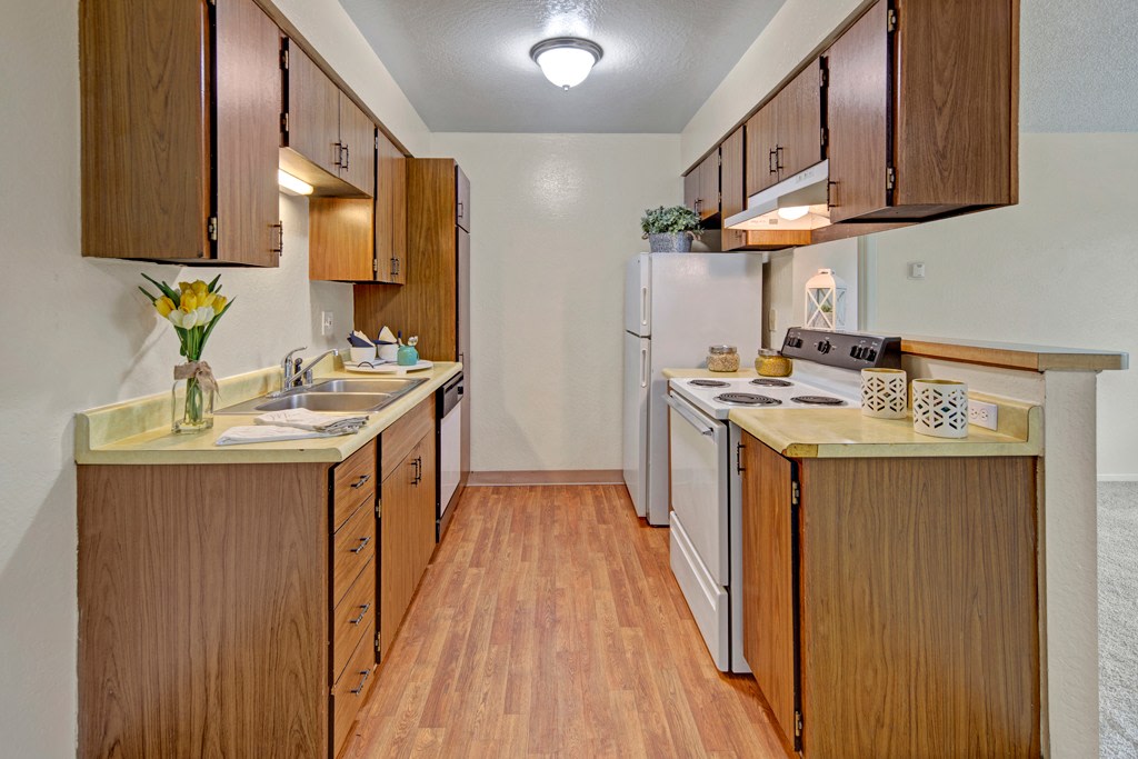 Rancho Tudor Image 1