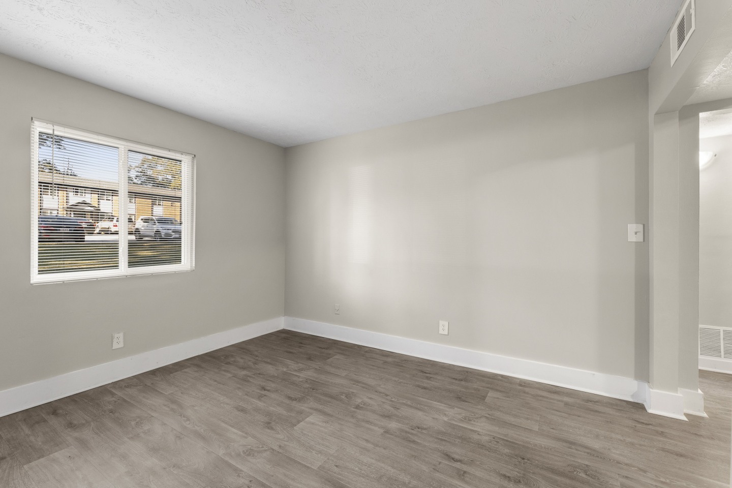 Ridgewood Apartments Image 9