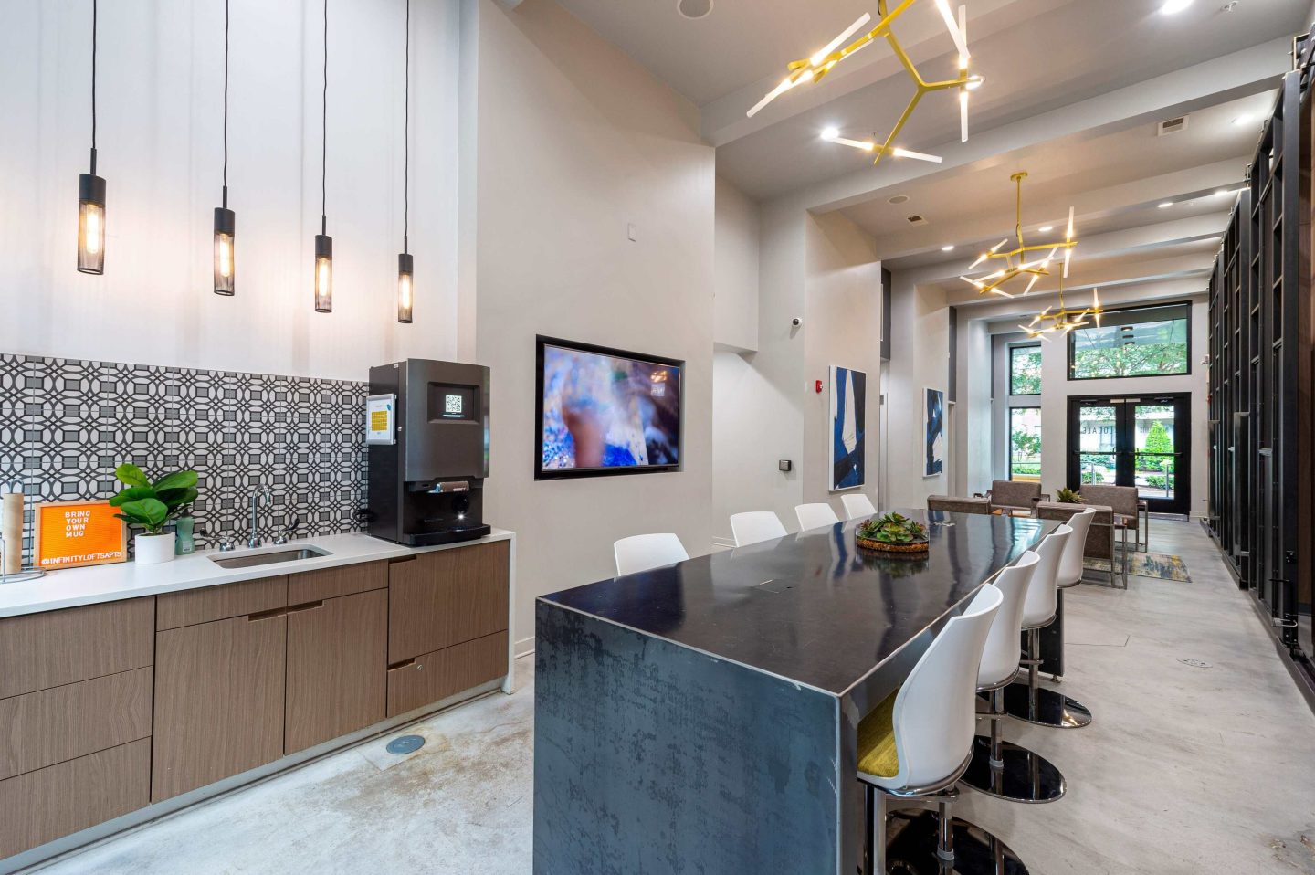 Infinity Lofts in the Gulch Image 15