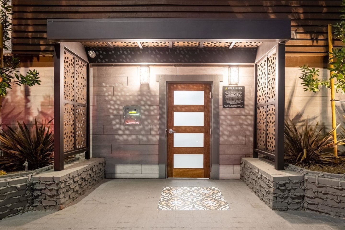 Mosaic at Western Apartments Homes Image 30