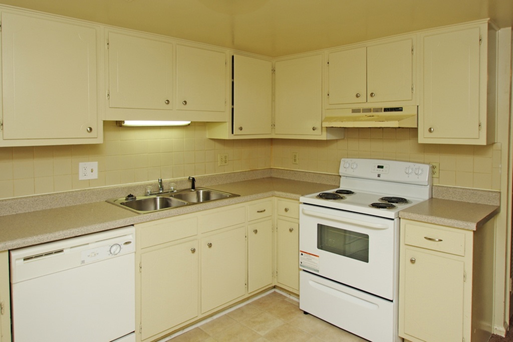 Northridge Village Image 2