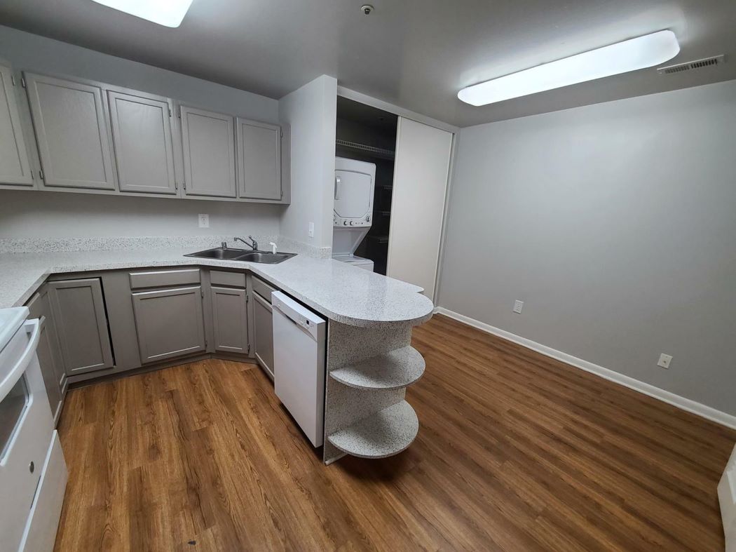 Residences at Pleasant Ridge Image 3