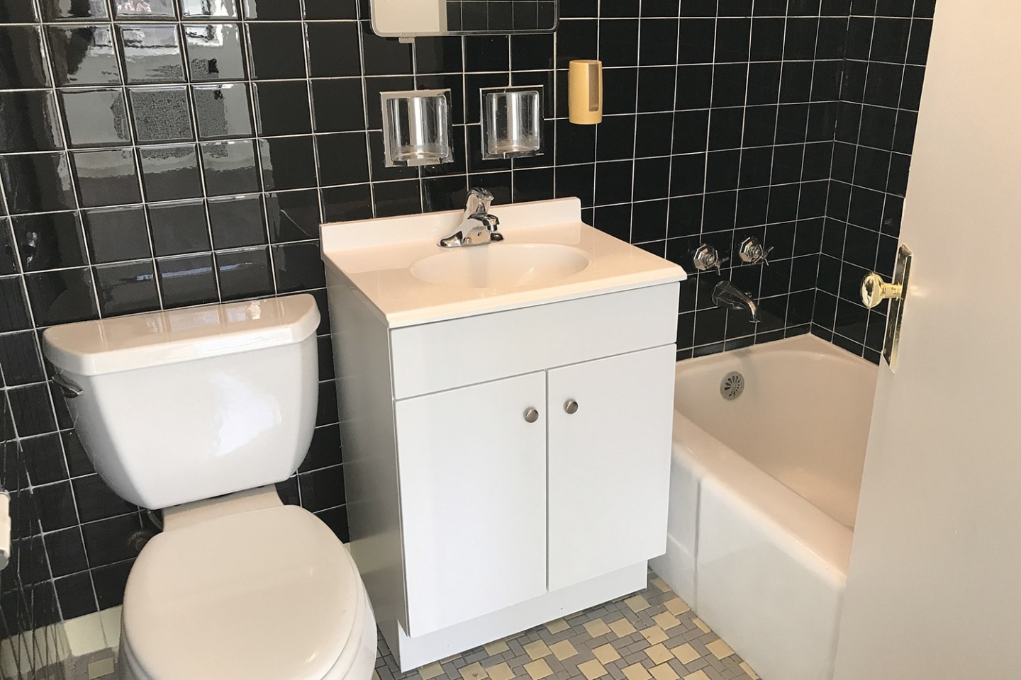 5120 S. Hyde Park Boulevard Image 2