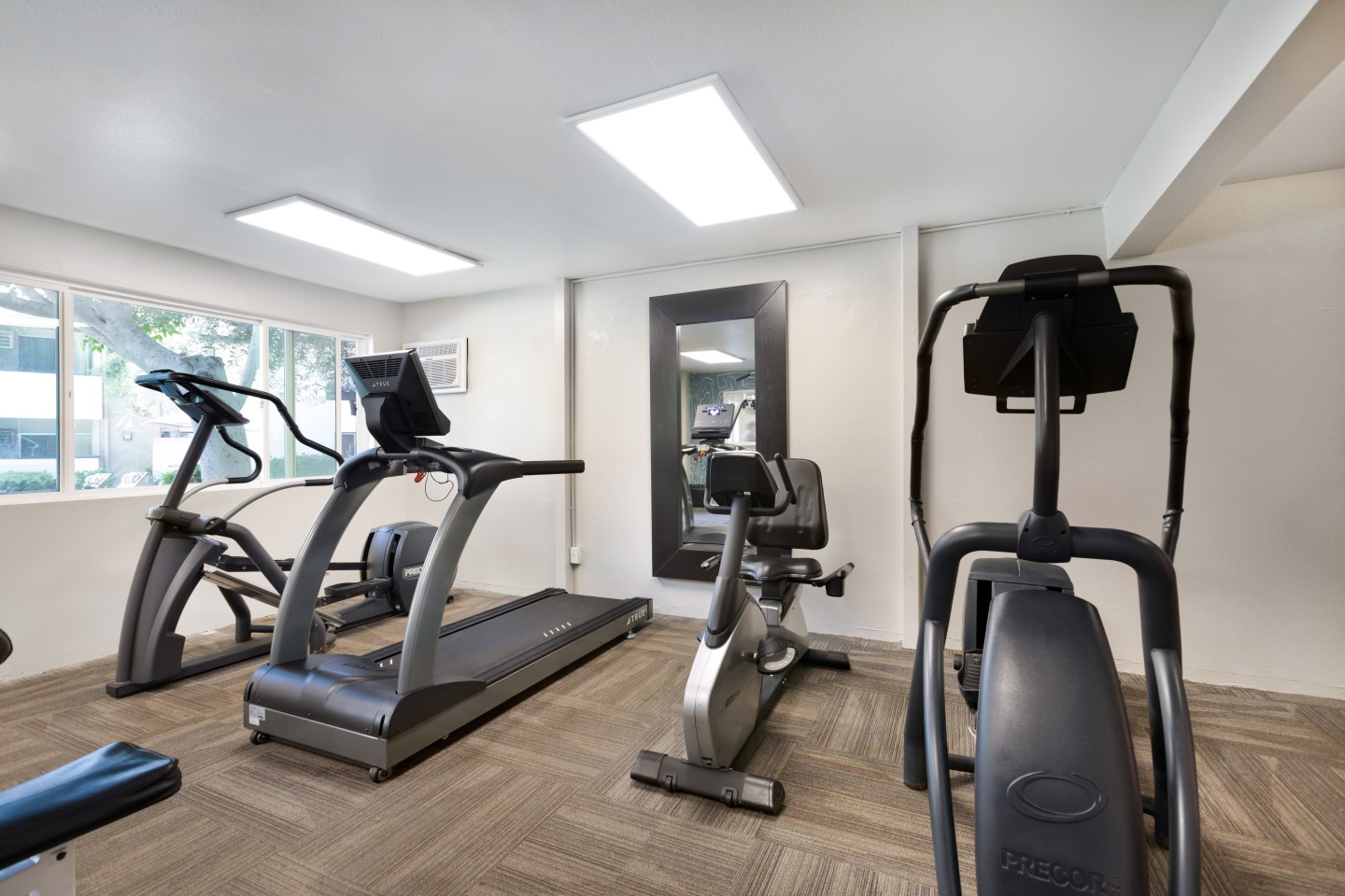 Chatsworth Pointe Image 8